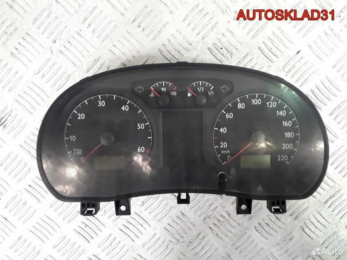 Панель приборов Volkswagen Polo 6Q0920800P - АвтоСклад31.рф - авторазборка контрактные б/у запчасти в г. Белгород