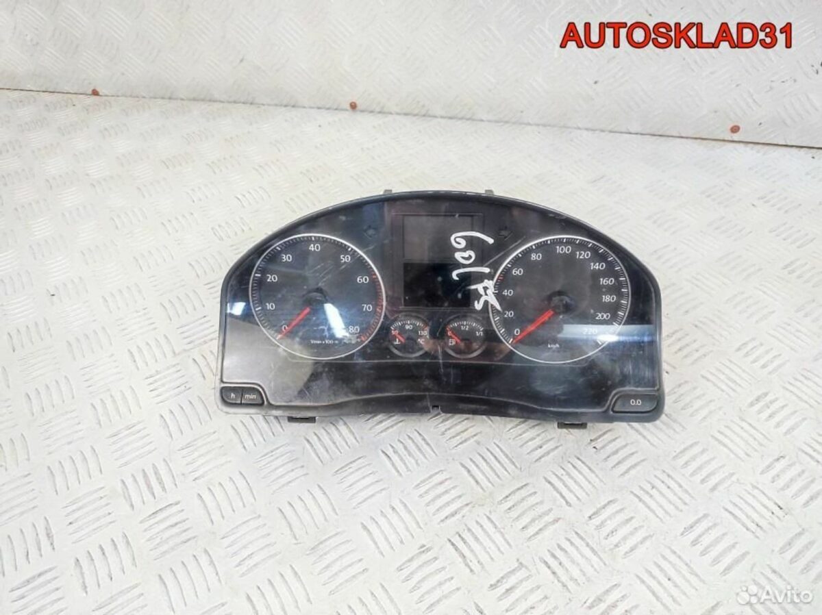 Панель приборов Volkswagen Golf 5 1K0920863 Бензин - АвтоСклад31.рф - авторазборка контрактные б/у запчасти в г. Белгород