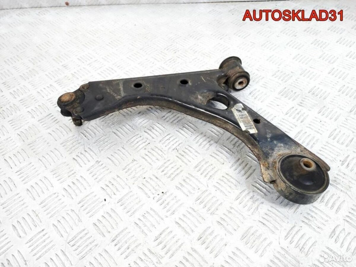 Рычаг передний правый Opel Corsa D 55703231 - АвтоСклад31.рф - авторазборка контрактные б/у запчасти в г. Белгород