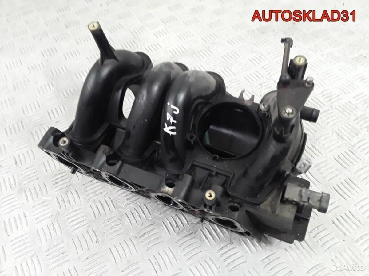 Коллектор впускной Renault Logan K7J 7700273860 - АвтоСклад31.рф - авторазборка контрактные б/у запчасти в г. Белгород
