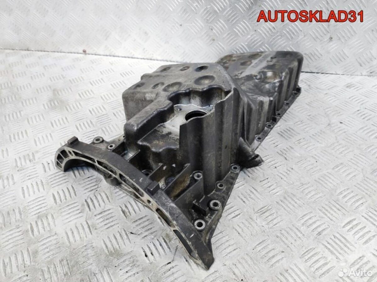 Поддон масляный двигателя Mercedes W203 6110140602 - АвтоСклад31.рф - авторазборка контрактные б/у запчасти в г. Белгород