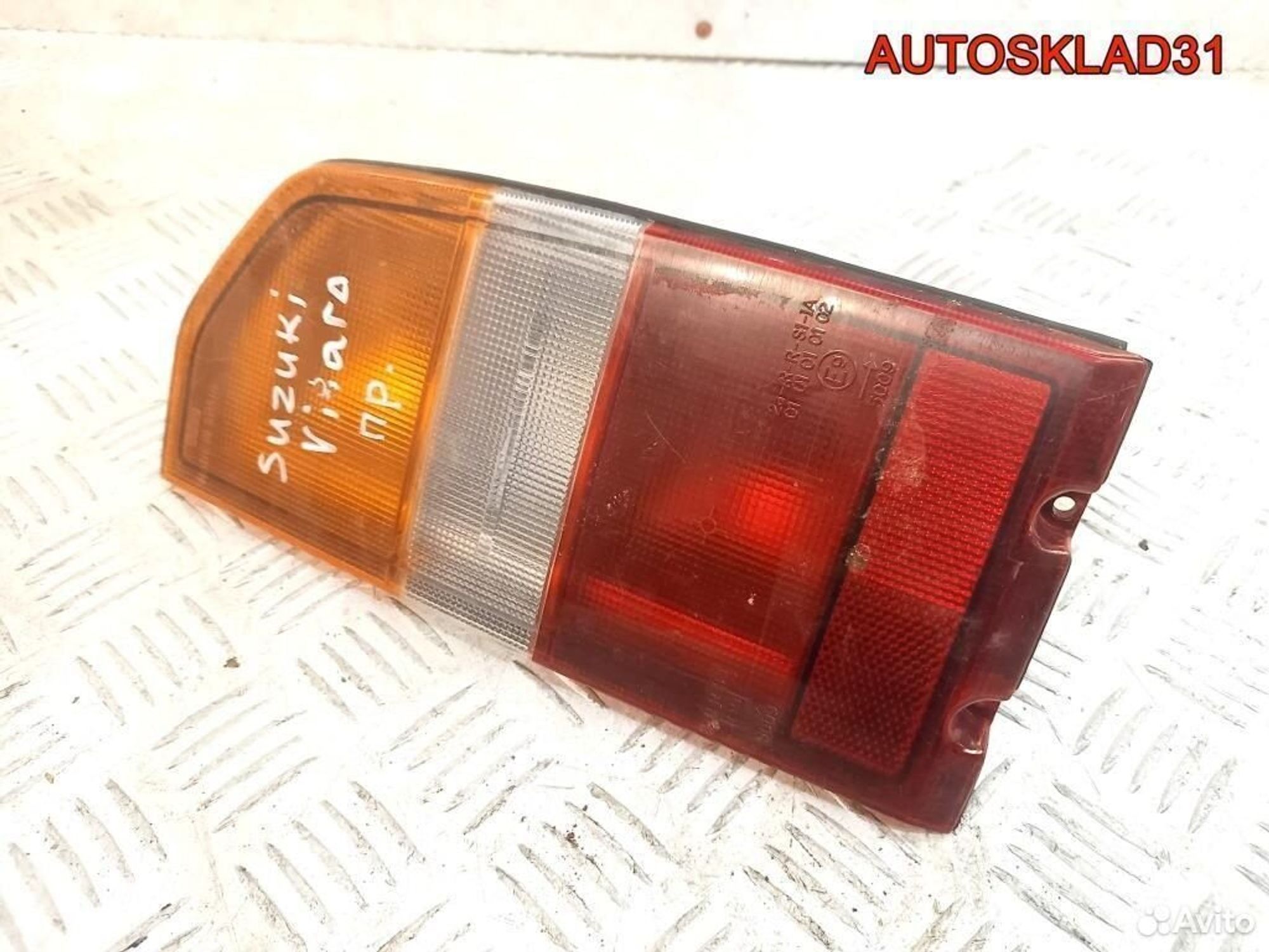 Фонарь задний правый Suzuki Vitara 1 3565060A22 - АвтоСклад31.рф - авторазборка контрактные б/у запчасти в г. Белгород Фонарь задний правый Suzuki Vitara 1 3565060A22 - АвтоСклад31.рф - авторазборка контрактные б/у запчасти в г. Белгород