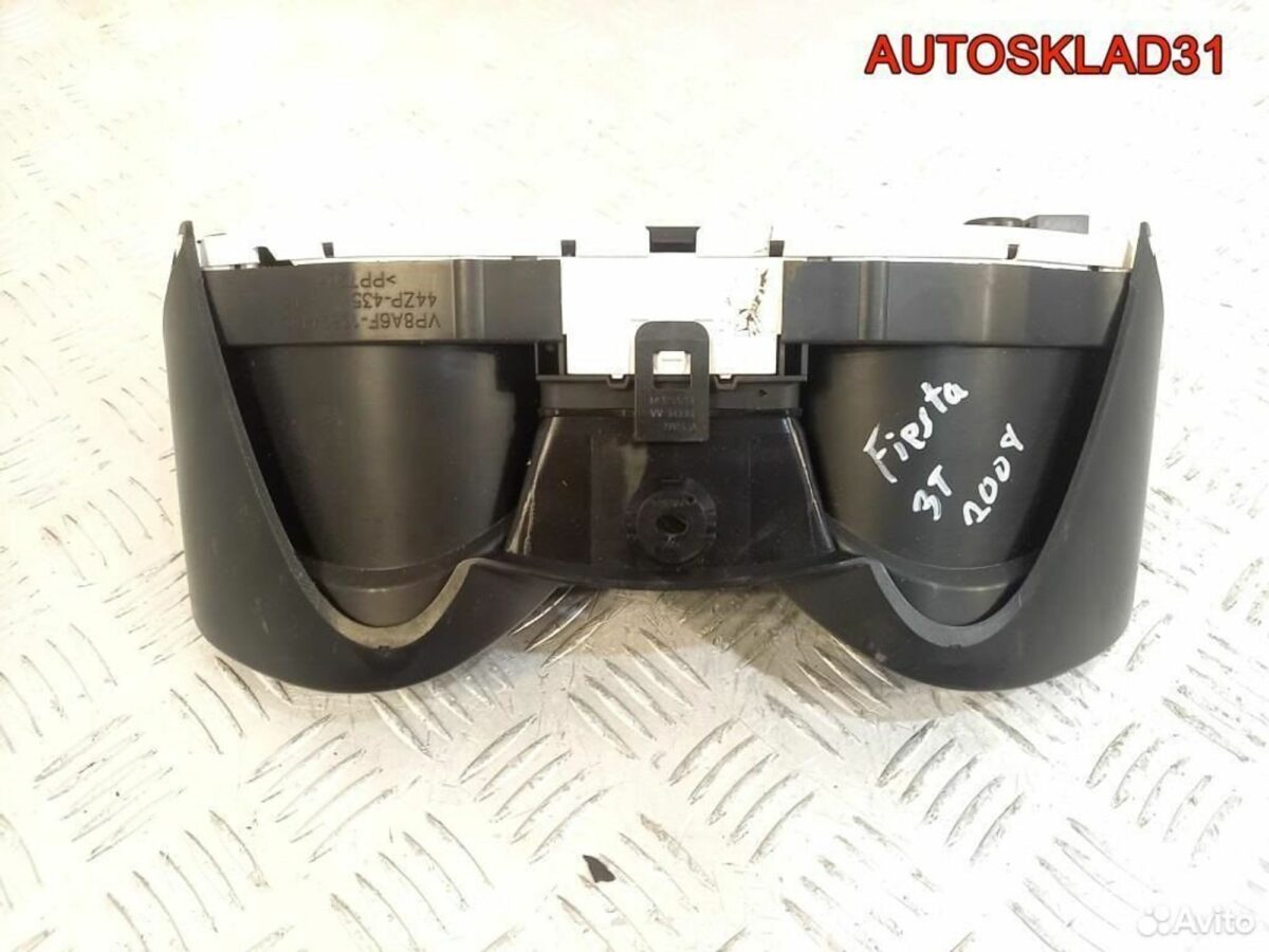 Панель приборов Ford Fiesta MK6 18a6t10849ag - АвтоСклад31.рф - авторазборка контрактные б/у запчасти в г. Белгород