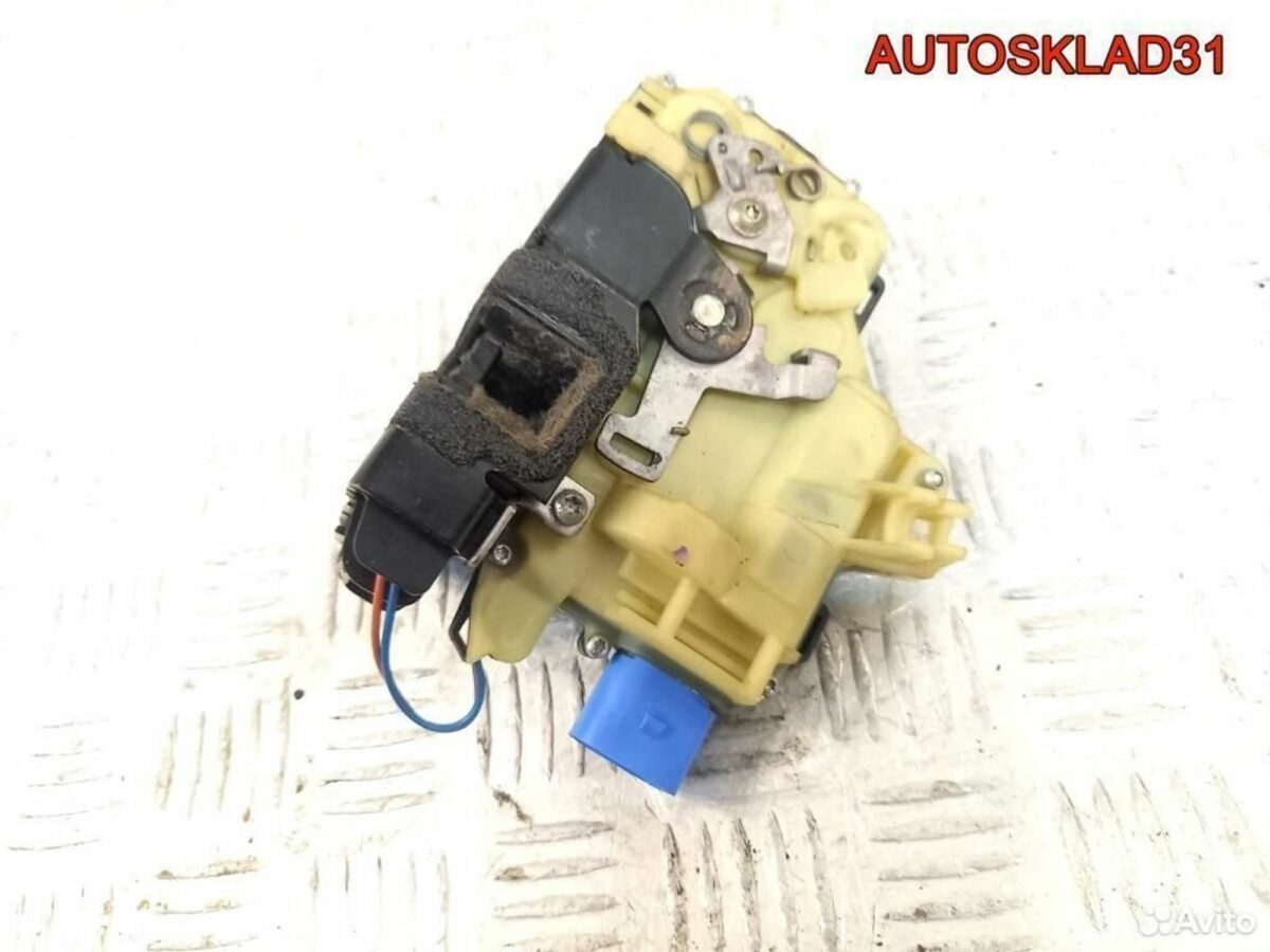 Замок двери передней левой VW Polo 9N 3B1837015AM - АвтоСклад31.рф - авторазборка контрактные б/у запчасти в г. Белгород