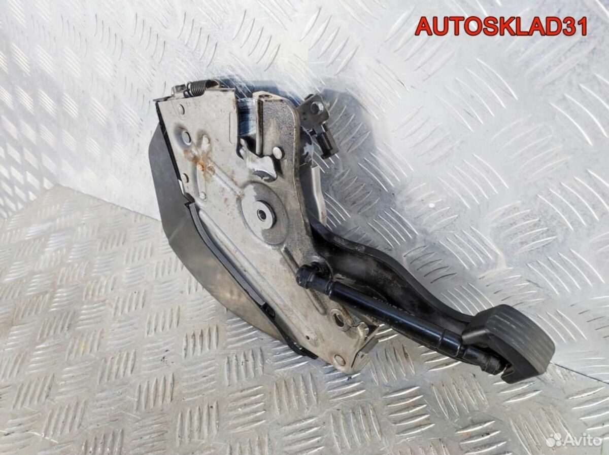 Рычаг стояночного тормоза VW Touareg 7L0721797N - АвтоСклад31.рф - авторазборка контрактные б/у запчасти в г. Белгород