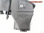 Дефлектор воздушный левый VW Golf 4 1J1815715A - АвтоСклад31.рф - авторазборка контрактные б/у запчасти в г. Белгород
