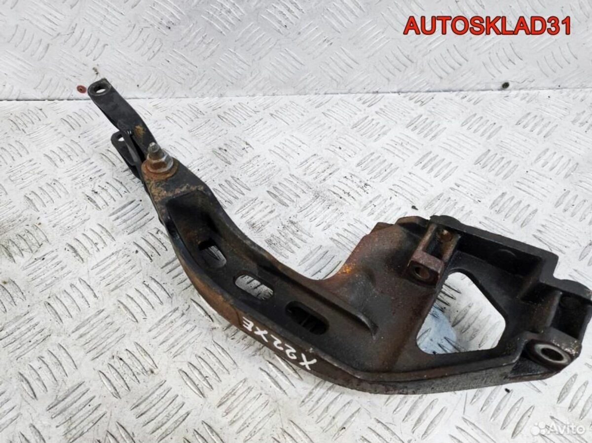 Кронштейн двигателя Opel Sintra 2,2 X22XE 10236347 - АвтоСклад31.рф - авторазборка контрактные б/у запчасти в г. Белгород