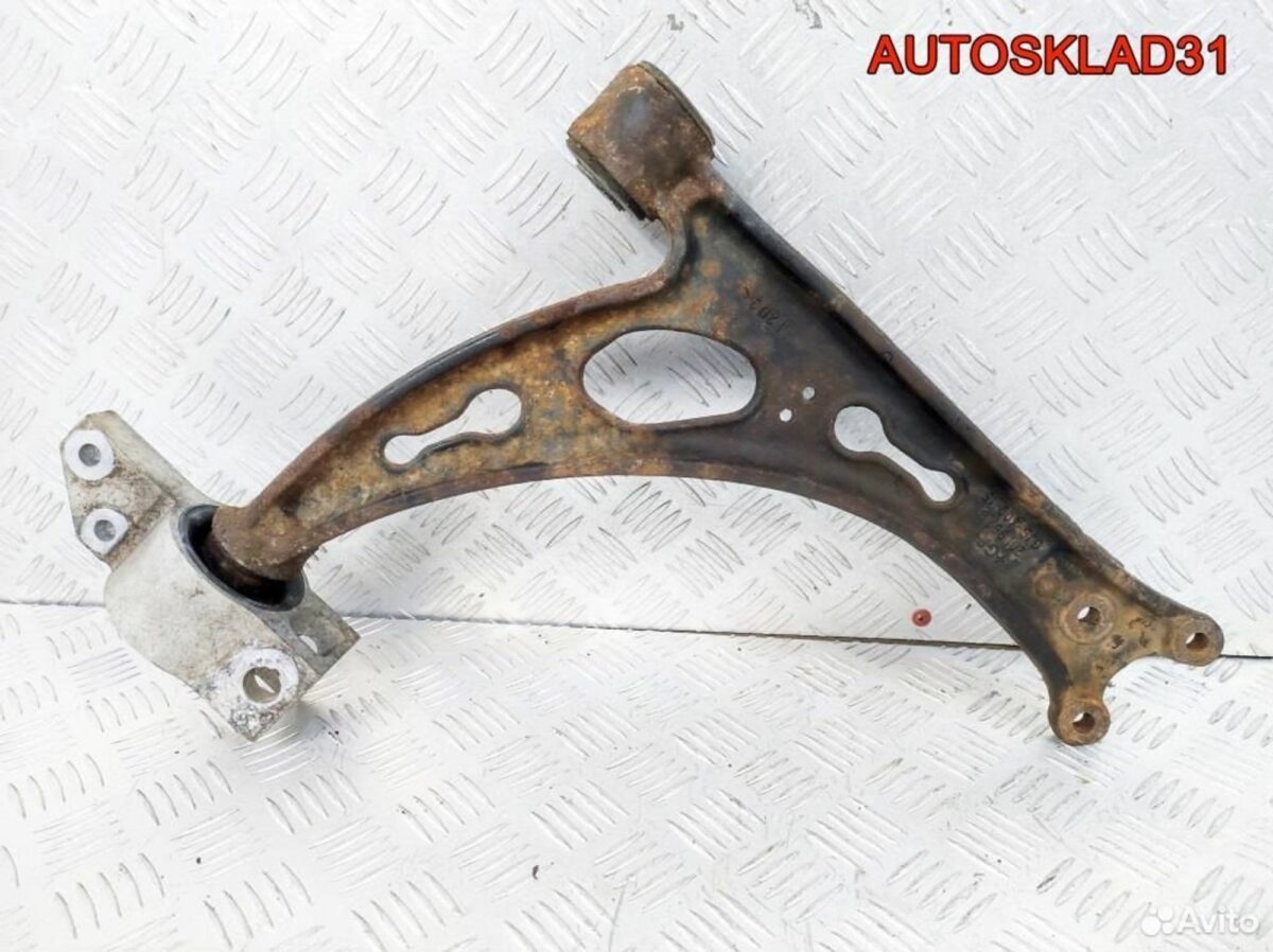Рычаг передний правый VW Touran 2,0 BSX 1K0407153G - АвтоСклад31.рф - авторазборка контрактные б/у запчасти в г. Белгород