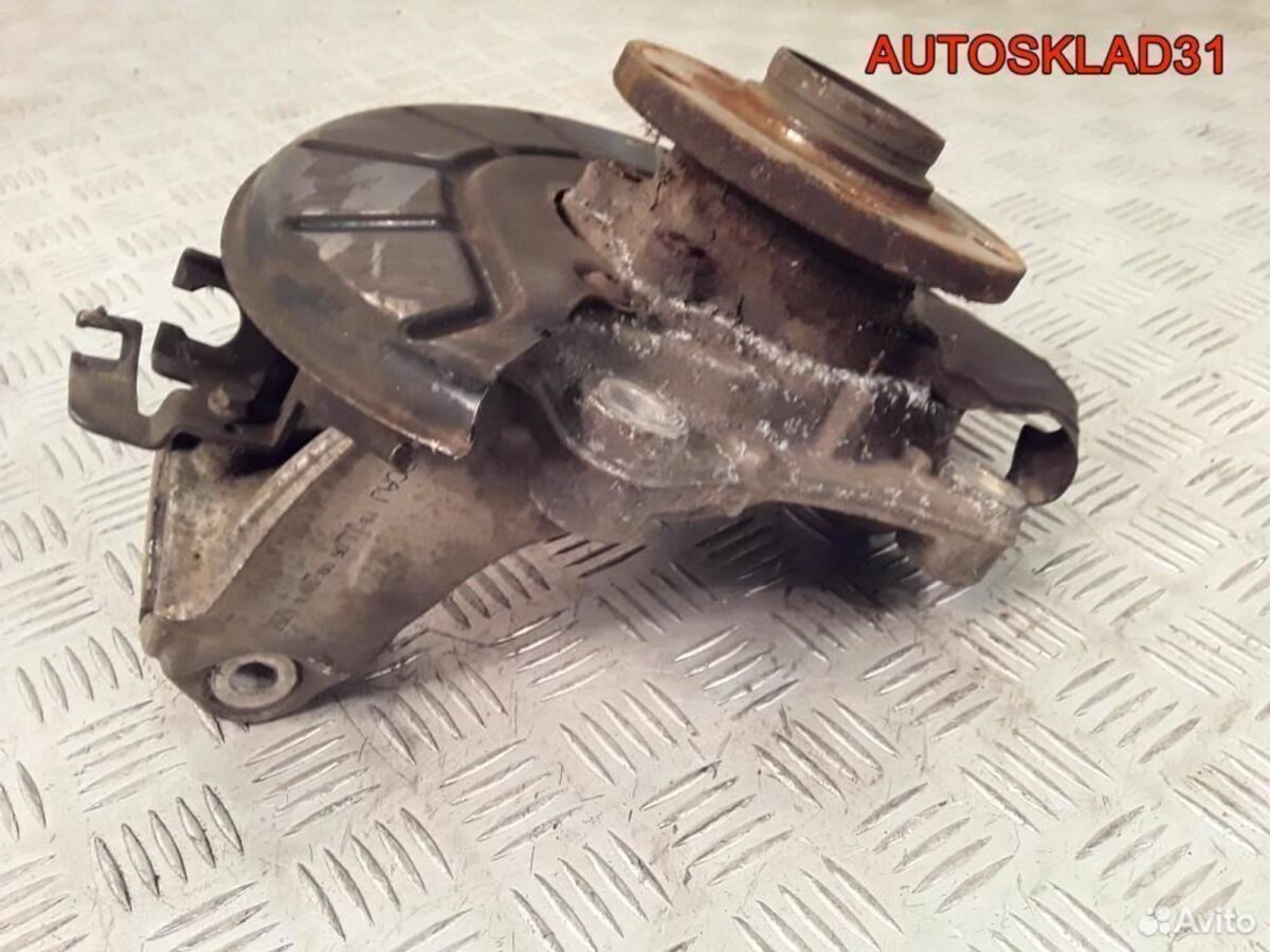 Кулак поворотный передний лев Passat B6 3C0407257F - АвтоСклад31.рф - авторазборка контрактные б/у запчасти в г. Белгород