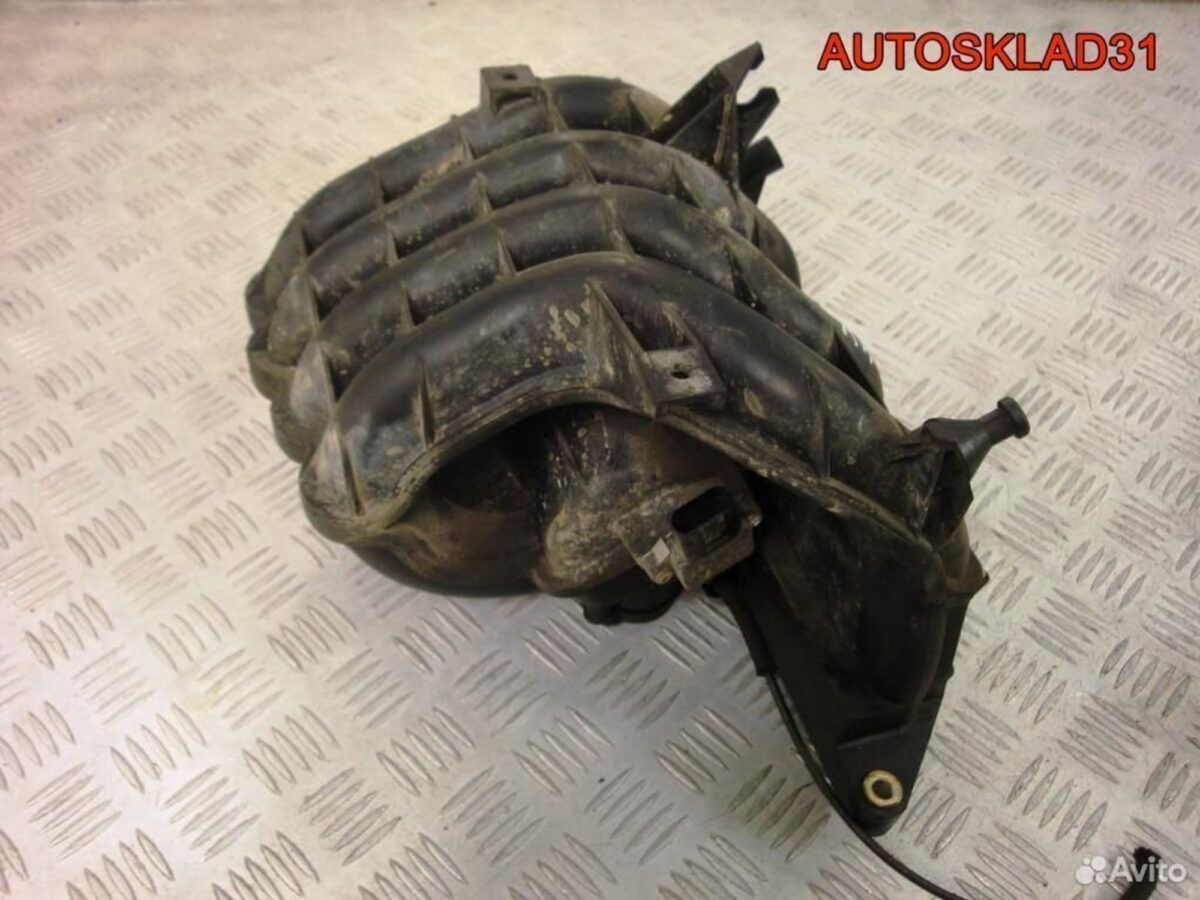 Коллектор впускной Volkswagen Golf 4 036129711AT - АвтоСклад31.рф - авторазборка контрактные б/у запчасти в г. Белгород