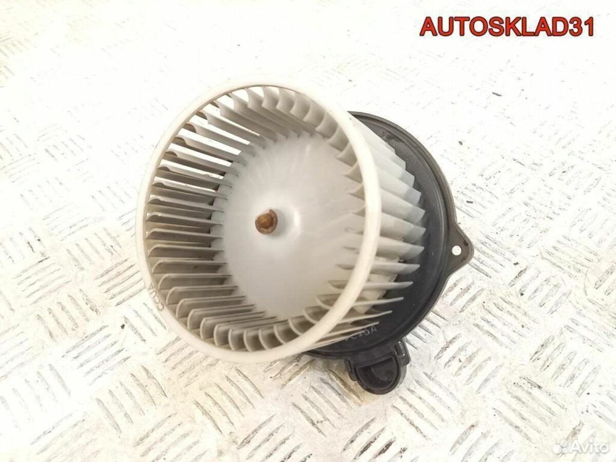 Моторчик отопителя Kia Ceed F00S33F012 - АвтоСклад31.рф - авторазборка контрактные б/у запчасти в г. Белгород