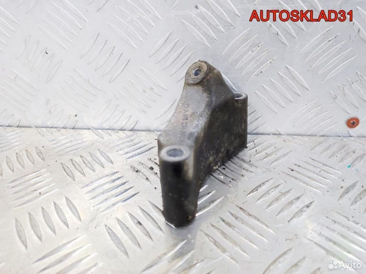 Кронштейн кондиционера Mercedes Vito 638 2,2 611 - АвтоСклад31.рф - авторазборка контрактные б/у запчасти в г. Белгород