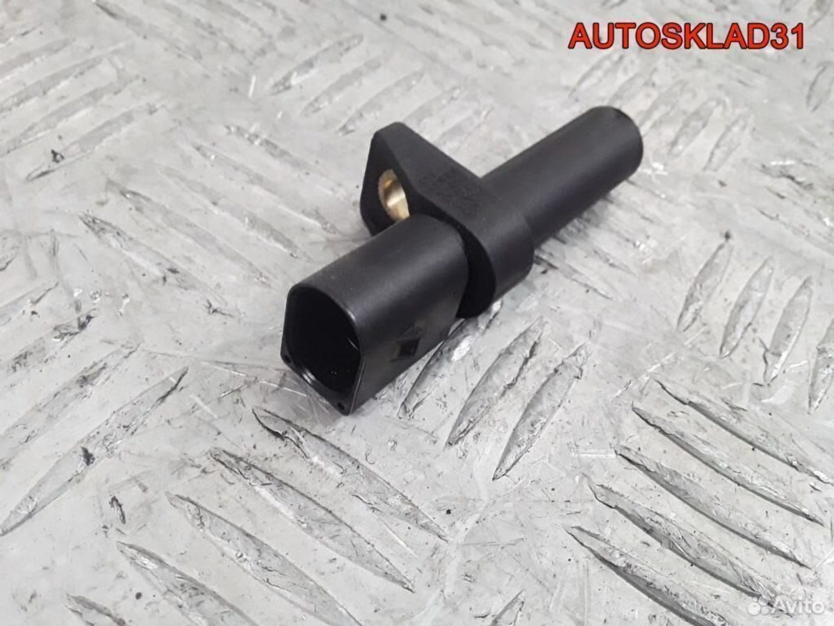 Датчик коленвала Mercedes Benz W203 A0031532828 - АвтоСклад31.рф - авторазборка контрактные б/у запчасти в г. Белгород