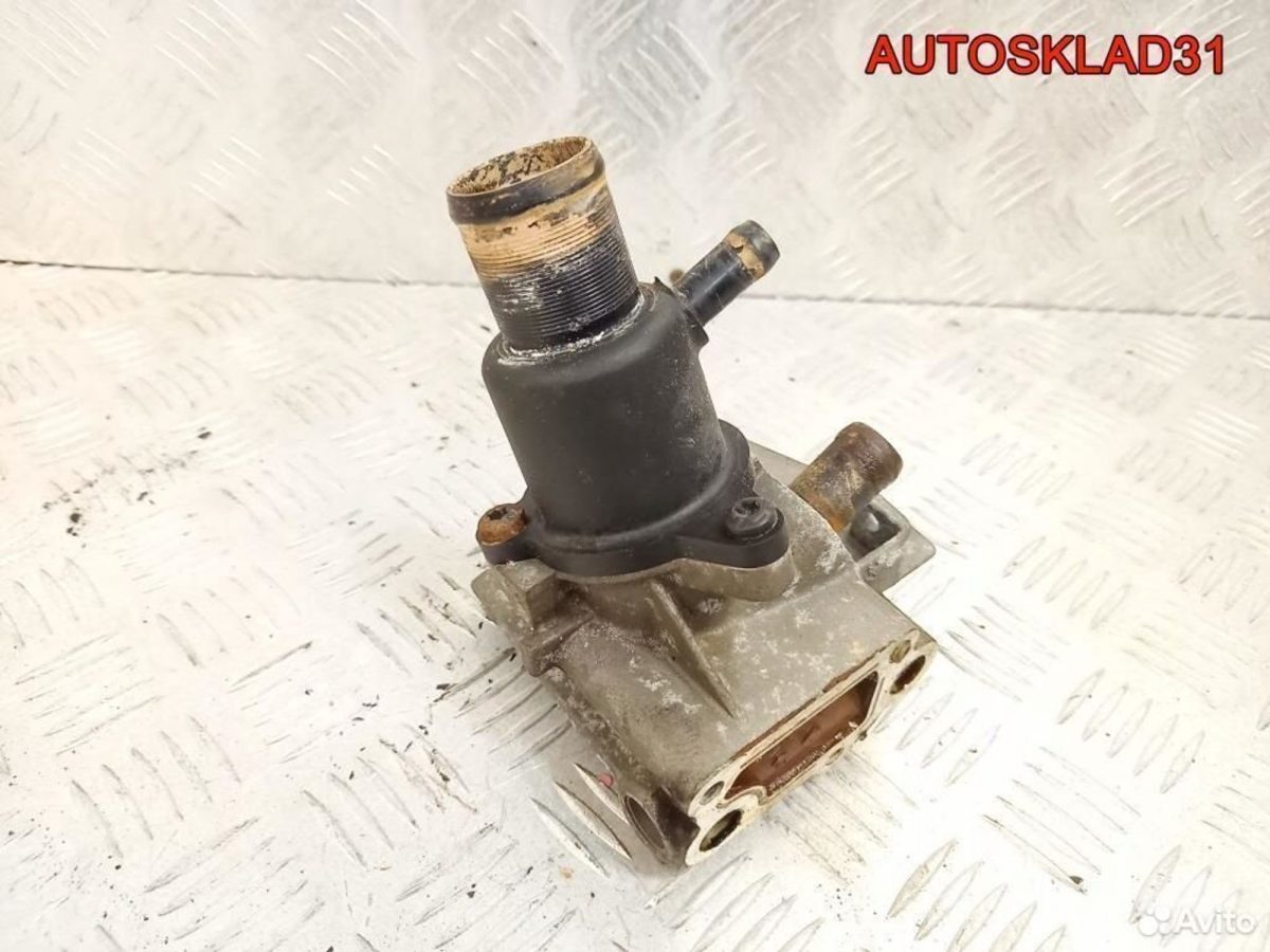 Корпус термостата Renault Megane 1 K7M 7700112493 - АвтоСклад31.рф - авторазборка контрактные б/у запчасти в г. Белгород