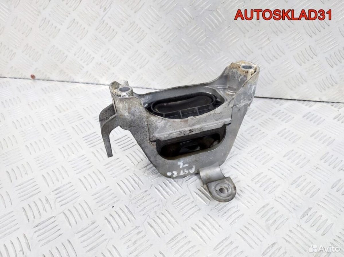 Опора двигателя правая Opel Astra J 13347451 - АвтоСклад31.рф - авторазборка контрактные б/у запчасти в г. Белгород