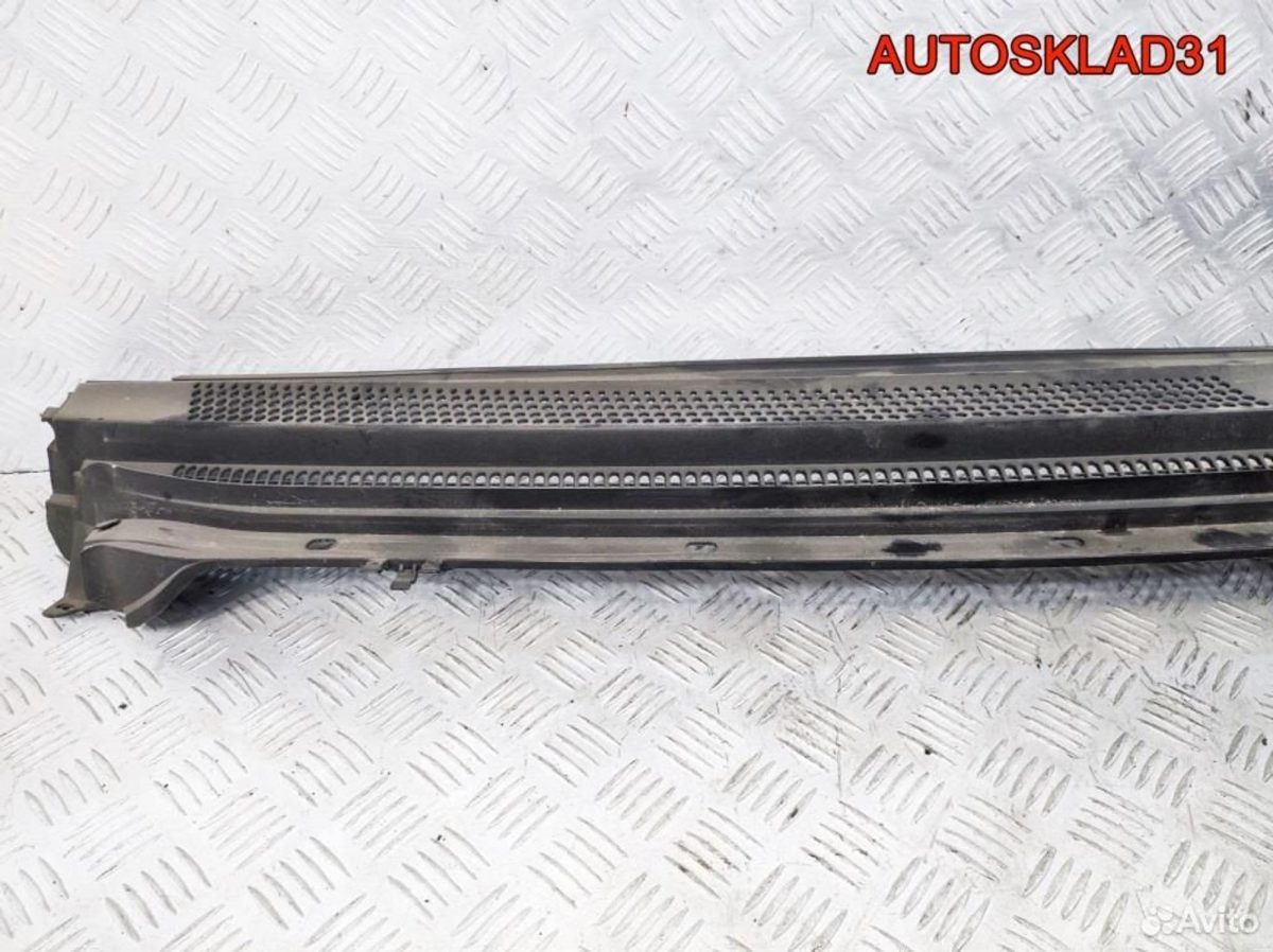 Решетка стеклоочистителя Mitsubishi Colt 7405A131 - АвтоСклад31.рф - авторазборка контрактные б/у запчасти в г. Белгород
