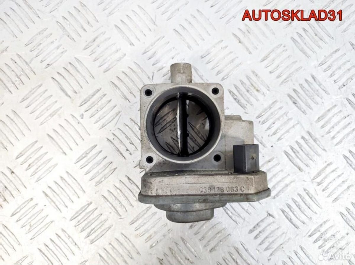 Заслонка дроссельная VW Caddy 3 2.0 BDK 038128063C - АвтоСклад31.рф - авторазборка контрактные б/у запчасти в г. Белгород