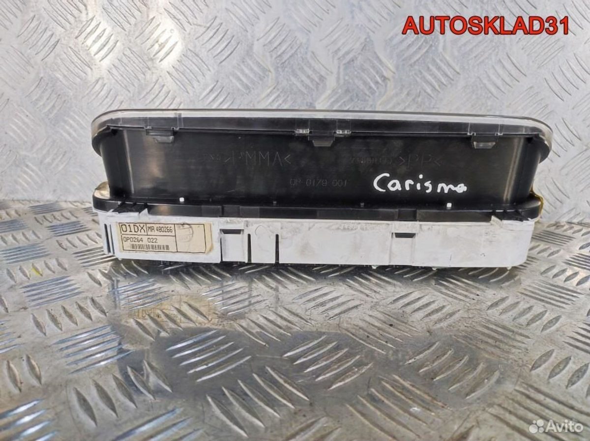 Панель приборов Mitsubishi Carisma MR480266 - АвтоСклад31.рф - авторазборка контрактные б/у запчасти в г. Белгород