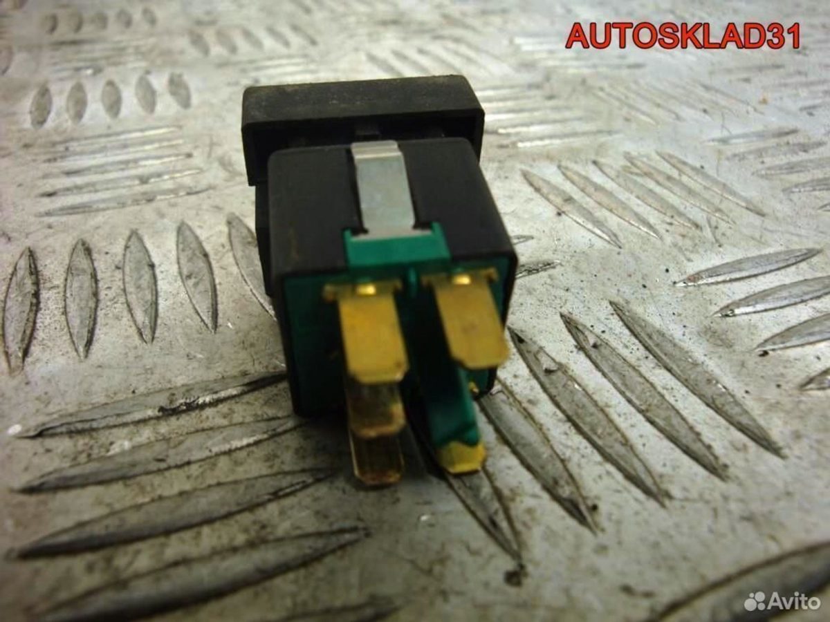 Кнопка рециркуляции воздуха Opel Vectra B 09134508 - АвтоСклад31.рф - авторазборка контрактные б/у запчасти в г. Белгород