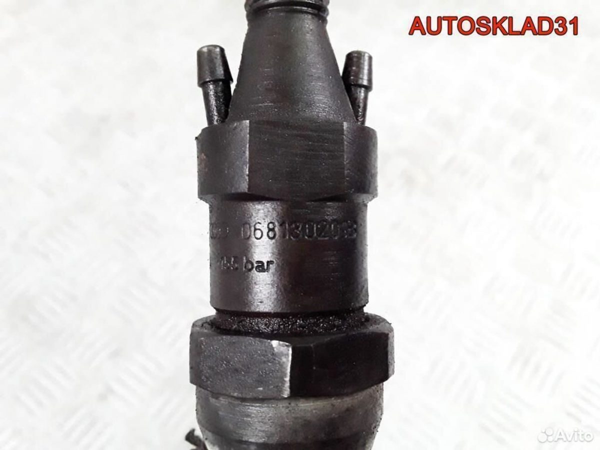 Форсунка дизельная Volvo 940 2,4 TD 068130201B - АвтоСклад31.рф - авторазборка контрактные б/у запчасти в г. Белгород