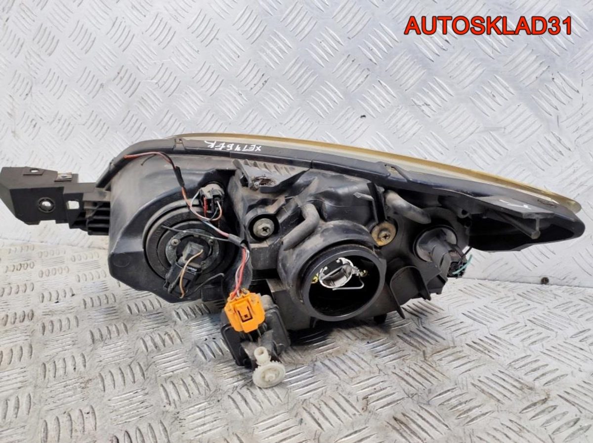 Фара правая Галоген Mazda 3 BK BP4K510K0E Хетчбэк - АвтоСклад31.рф - авторазборка контрактные б/у запчасти в г. Белгород