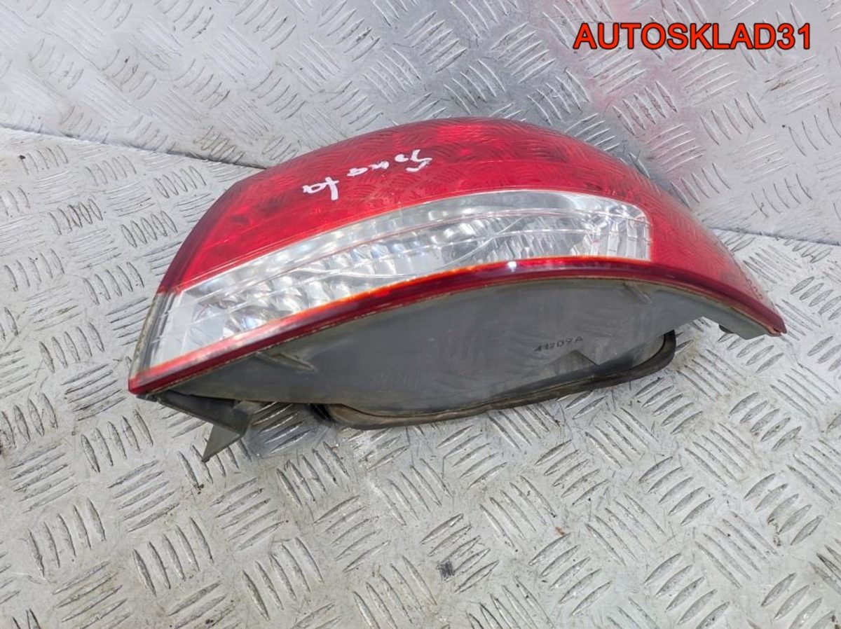 Фонарь задний правый Hyundai Sonata 5 NF 924023K0 - АвтоСклад31.рф - авторазборка контрактные б/у запчасти в г. Белгород