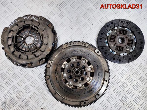 Локер передний правый Volkswagen Golf 5 1K0805978B - АвтоСклад31.рф - авторазборка контрактные б/у запчасти в г. Белгород
