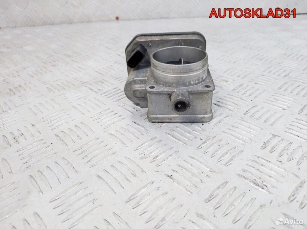 Заслонка дроссельная VW Caddy 3 2.0 BDK 038128063C - АвтоСклад31.рф - авторазборка контрактные б/у запчасти в г. Белгород