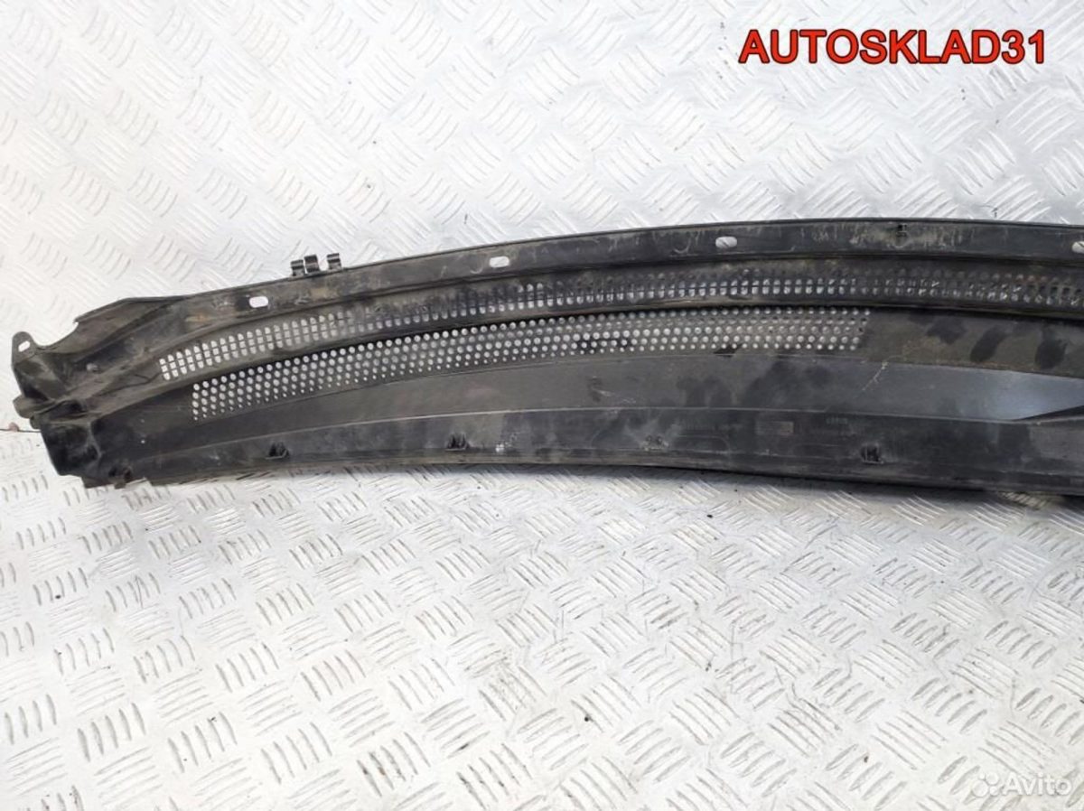 Решетка стеклоочистителя Mitsubishi Colt 7405A131 - АвтоСклад31.рф - авторазборка контрактные б/у запчасти в г. Белгород