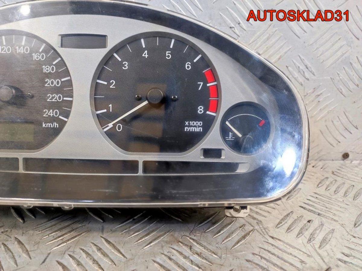 Панель приборов Mitsubishi Carisma MR916027 Бензин - АвтоСклад31.рф - авторазборка контрактные б/у запчасти в г. Белгород