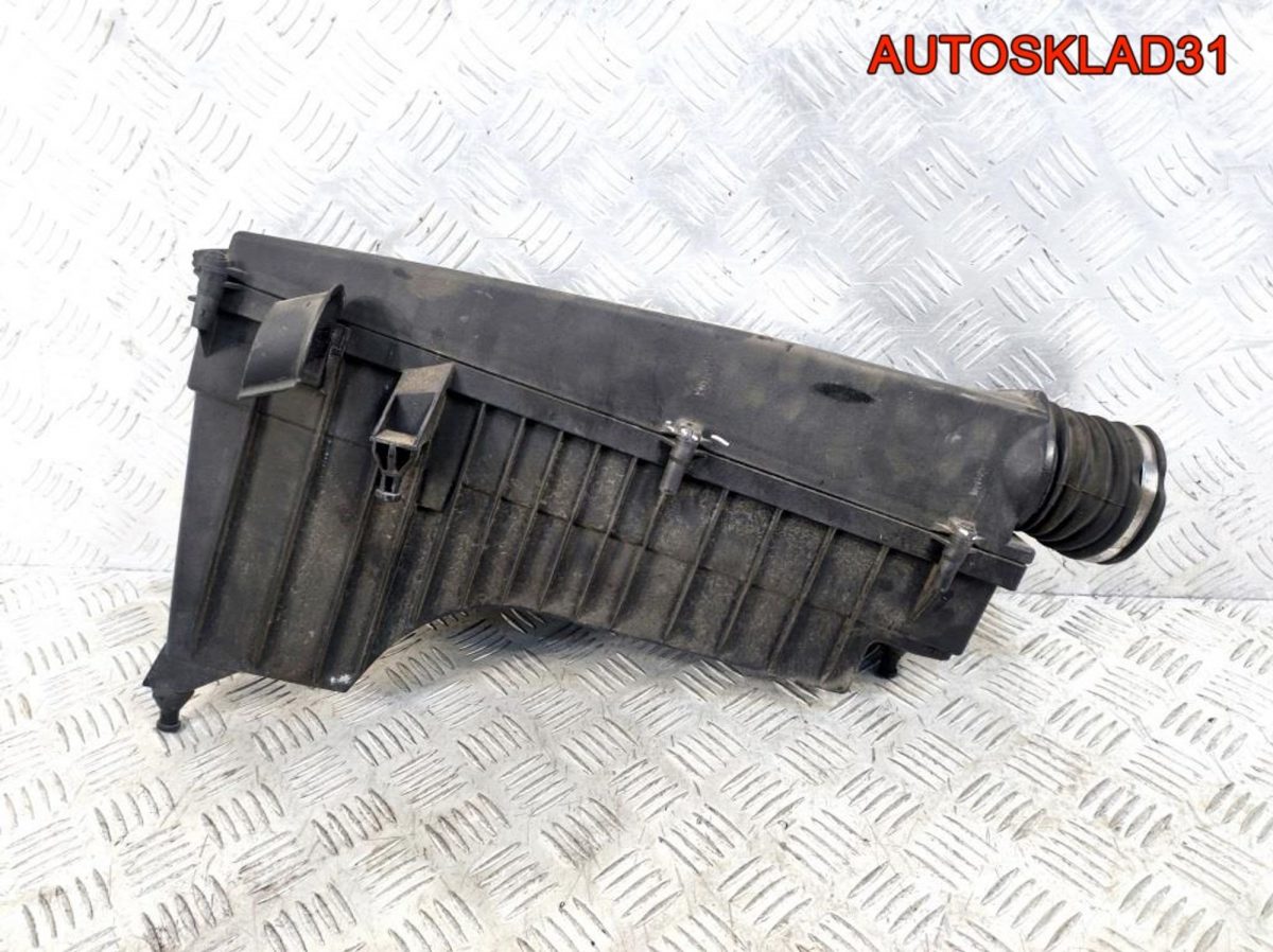 Корпус воздушного фильтра Mercedes W203 1110940204 - АвтоСклад31.рф - авторазборка контрактные б/у запчасти в г. Белгород