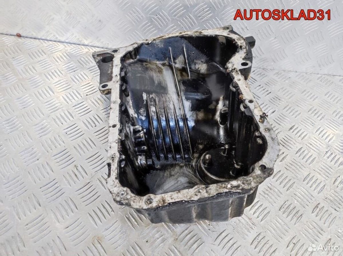Поддон масляный двигателя VW Passat B5 058103603D - АвтоСклад31.рф - авторазборка контрактные б/у запчасти в г. Белгород