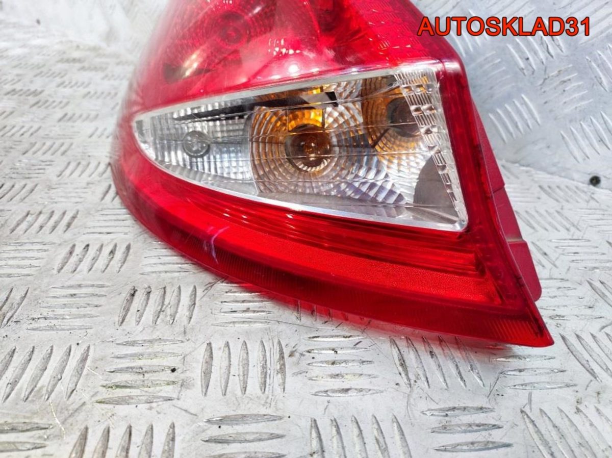 Фонарь задний левый Ford Fiesta 8A6113405AE - АвтоСклад31.рф - авторазборка контрактные б/у запчасти в г. Белгород