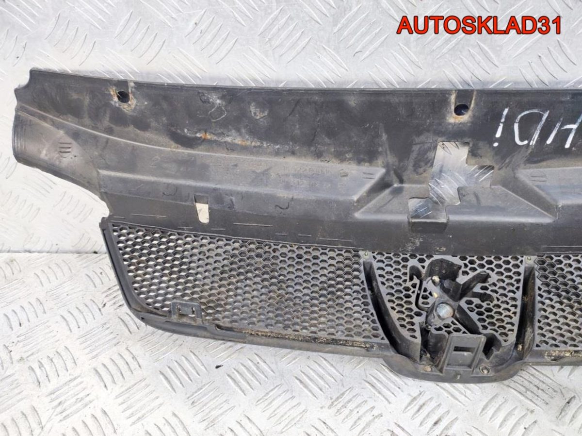 Решетка радиатора Peugeot 406 9631250277 - АвтоСклад31.рф - авторазборка контрактные б/у запчасти в г. Белгород