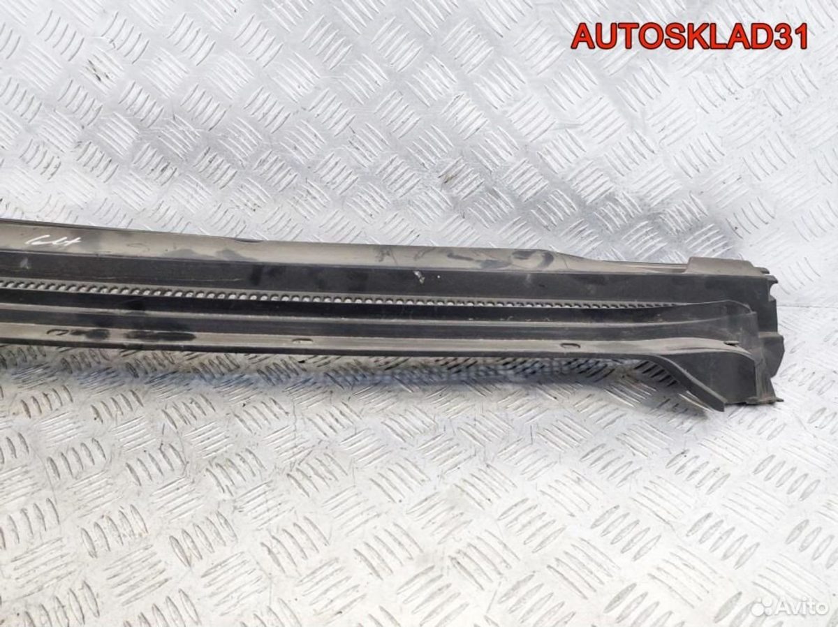 Решетка стеклоочистителя Mitsubishi Colt 7405A131 - АвтоСклад31.рф - авторазборка контрактные б/у запчасти в г. Белгород