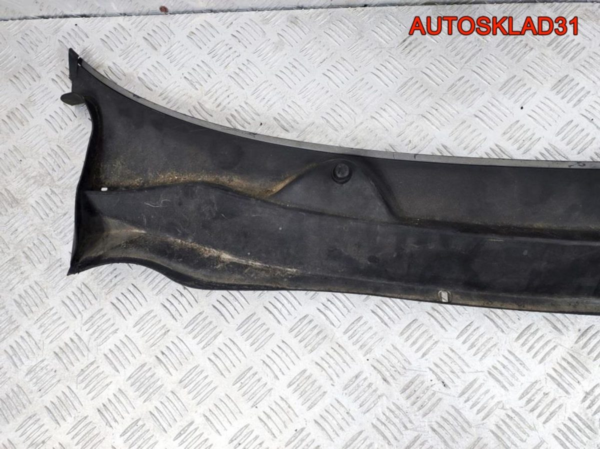 Решетка стеклоочистителя Opel Corsa D 13203618 - АвтоСклад31.рф - авторазборка контрактные б/у запчасти в г. Белгород