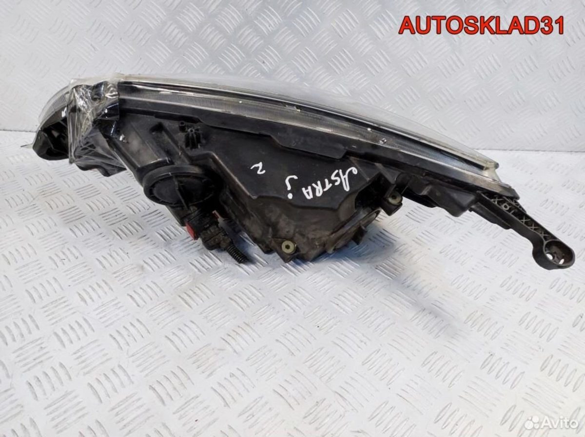 Фара правая Ксенон Opel Astra J 13374518 - АвтоСклад31.рф - авторазборка контрактные б/у запчасти в г. Белгород