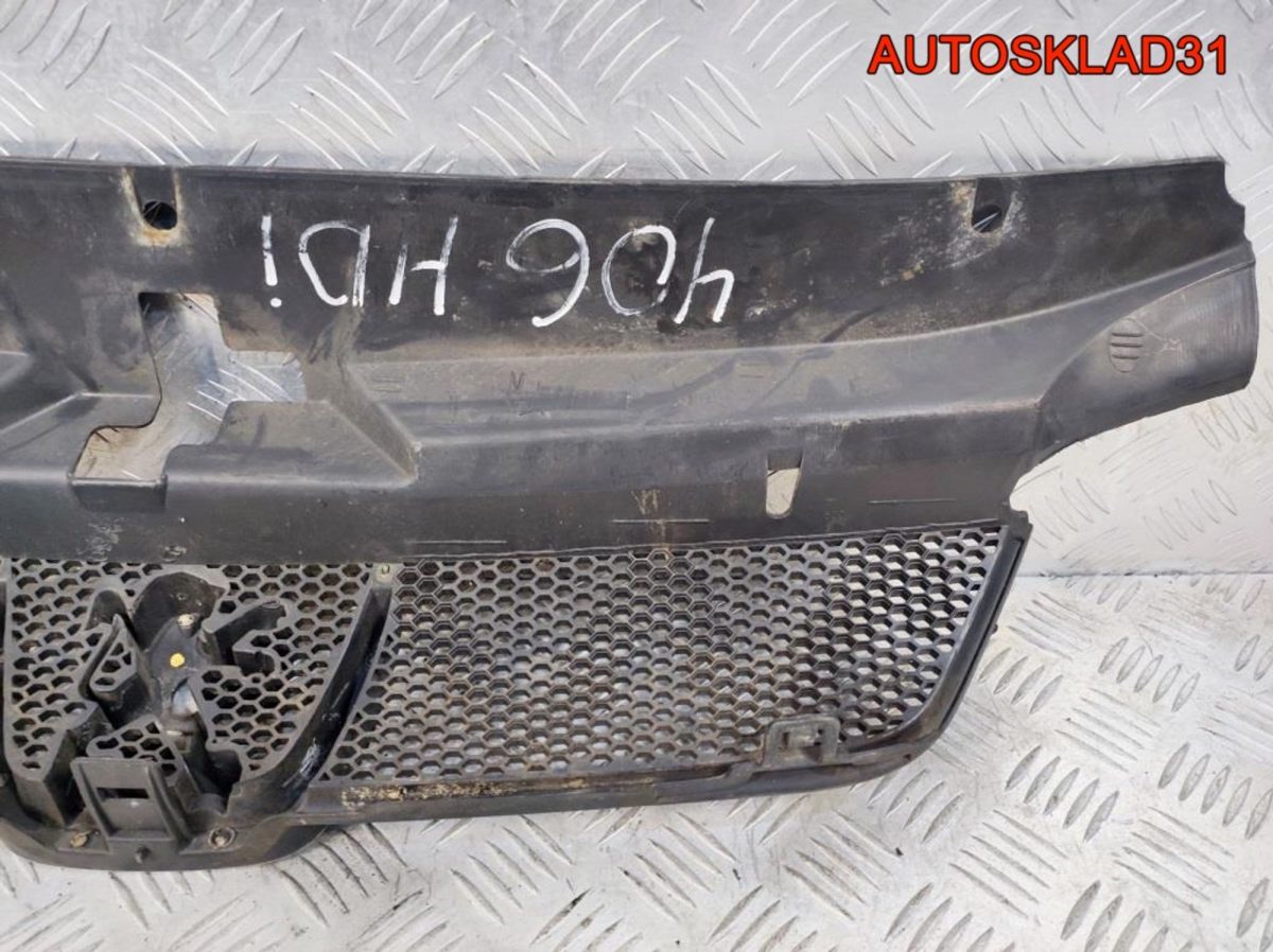 Решетка радиатора Peugeot 406 9631250277 - АвтоСклад31.рф - авторазборка контрактные б/у запчасти в г. Белгород