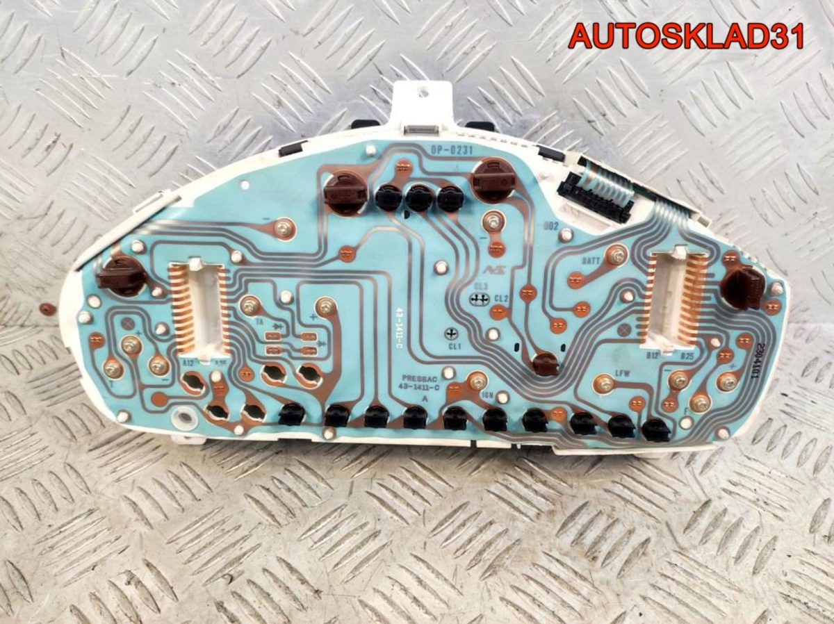 Панель приборов Mitsubishi Carisma MR916027 Бензин - АвтоСклад31.рф - авторазборка контрактные б/у запчасти в г. Белгород