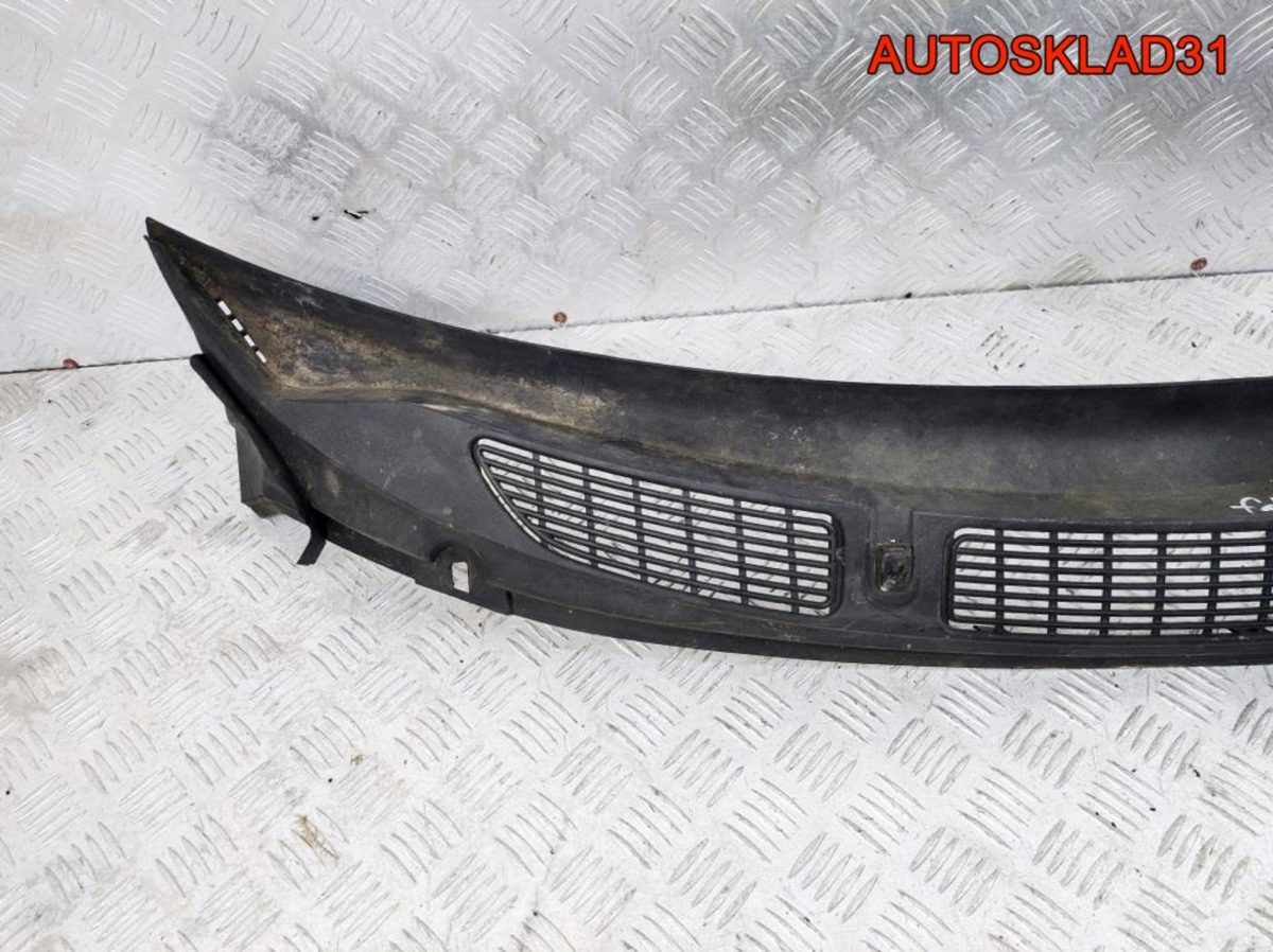 Решетка стеклоочистителя Skoda Fabia 5J1819415D - АвтоСклад31.рф - авторазборка контрактные б/у запчасти в г. Белгород