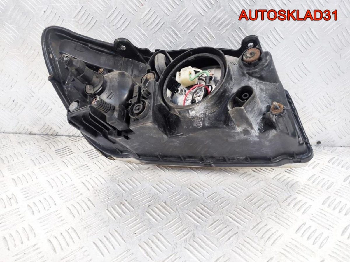 Фара левая Kia Cerato 921012F020 - АвтоСклад31.рф - авторазборка контрактные б/у запчасти в г. Белгород