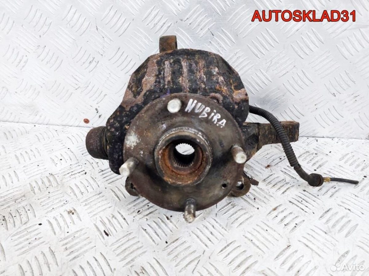 Кулак поворотный передний правый Daewoo Nubira - АвтоСклад31.рф - авторазборка контрактные б/у запчасти в г. Белгород