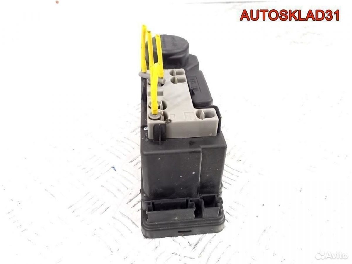 Компрессор центрального замка Mercedes A2088000448 - АвтоСклад31.рф - авторазборка контрактные б/у запчасти в г. Белгород