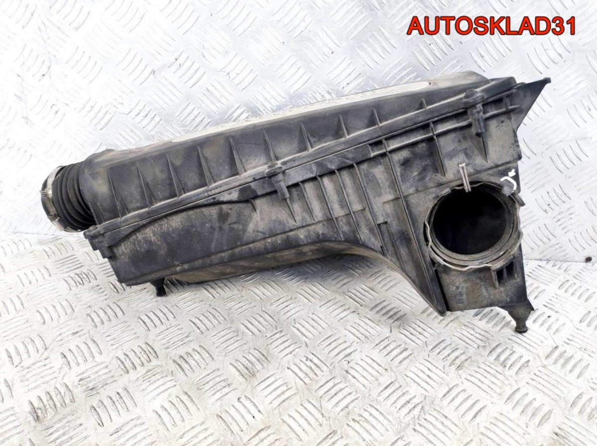 Корпус воздушного фильтра Mercedes W203 1110940204 - АвтоСклад31.рф - авторазборка контрактные б/у запчасти в г. Белгород