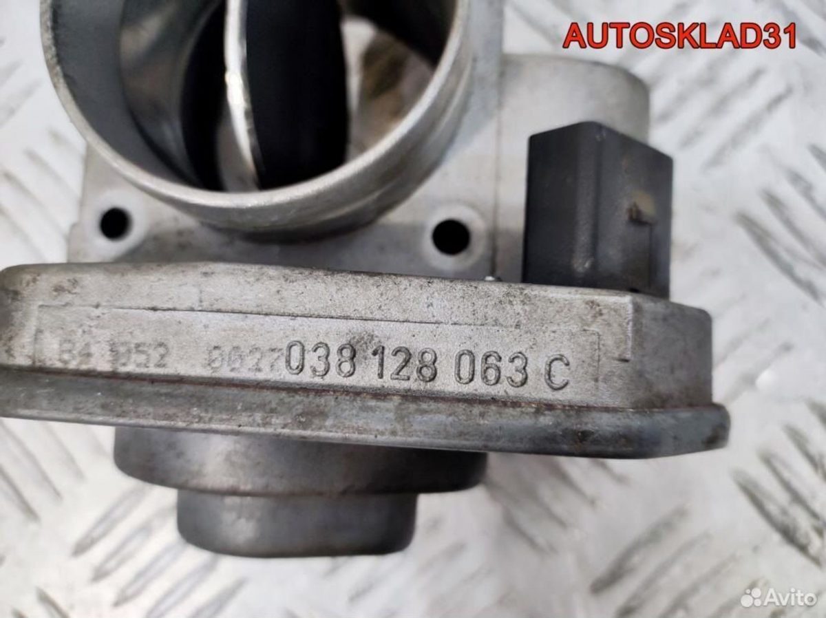 Заслонка дроссельная VW Caddy 3 2.0 BDK 038128063C - АвтоСклад31.рф - авторазборка контрактные б/у запчасти в г. Белгород