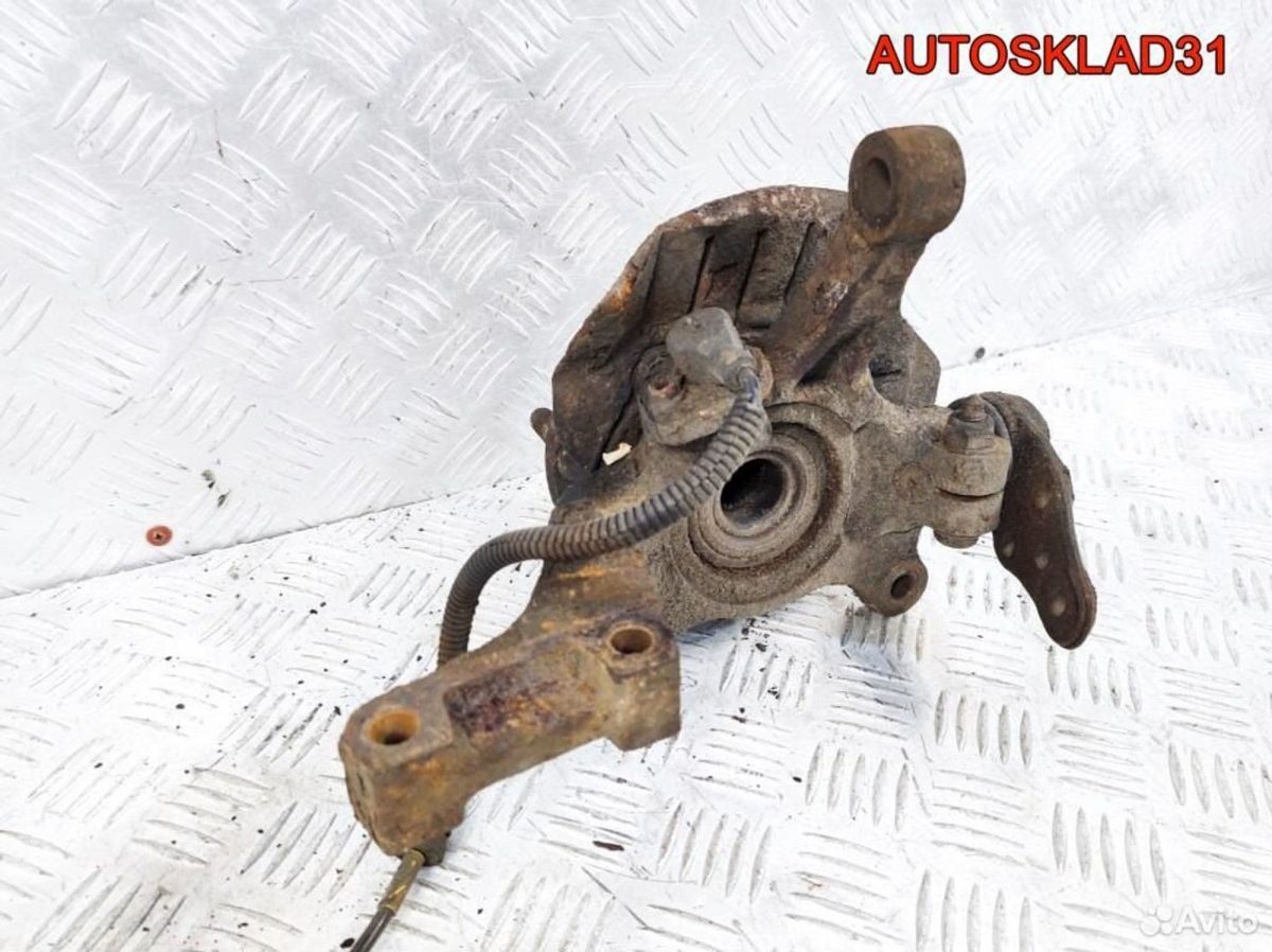 Кулак поворотный передний правый Daewoo Nubira - АвтоСклад31.рф - авторазборка контрактные б/у запчасти в г. Белгород