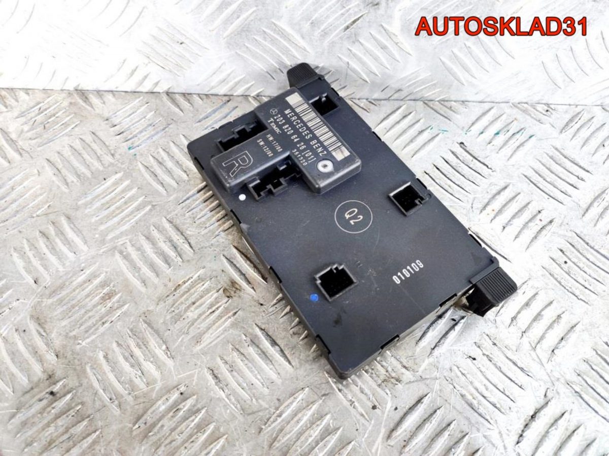 Блок комфорта п/п двери Mercedes W203 A2038206426 - АвтоСклад31.рф - авторазборка контрактные б/у запчасти в г. Белгород