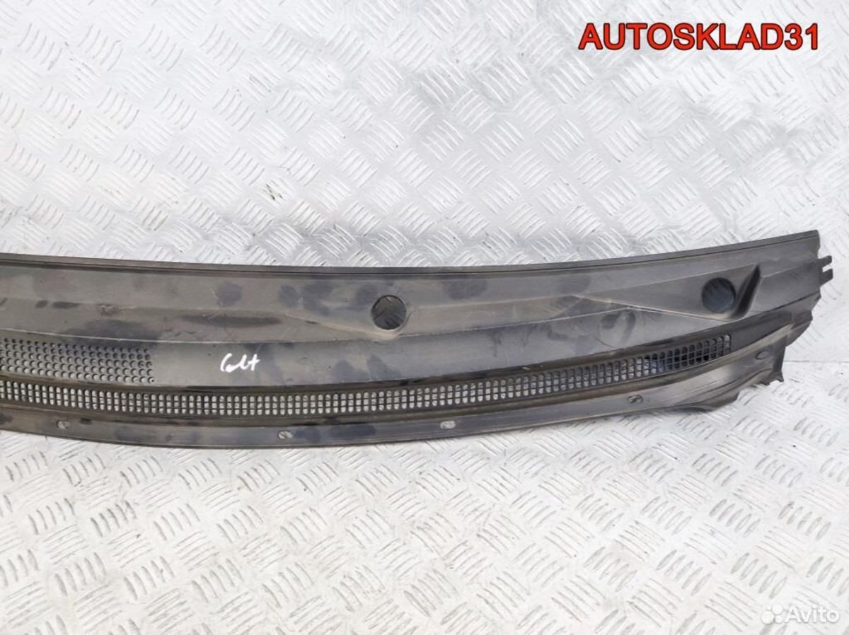 Решетка стеклоочистителя Mitsubishi Colt 7405A131 - АвтоСклад31.рф - авторазборка контрактные б/у запчасти в г. Белгород
