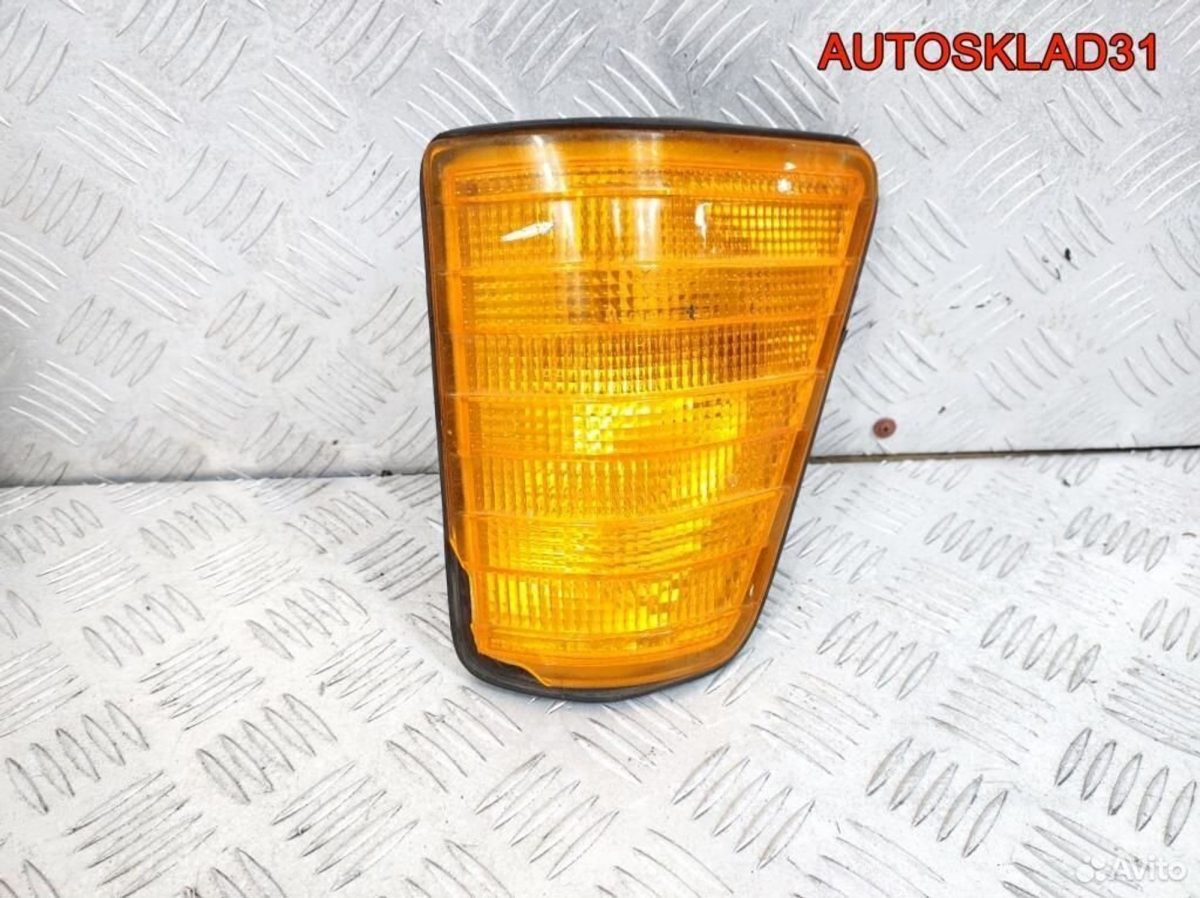 Указатель поворота Mercedes Bus 207D A0018226820 - АвтоСклад31.рф - авторазборка контрактные б/у запчасти в г. Белгород