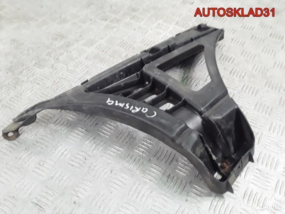 Кронштейн заднего бампера левый Mitsubishi Carisma - АвтоСклад31.рф - авторазборка контрактные б/у запчасти в г. Белгород